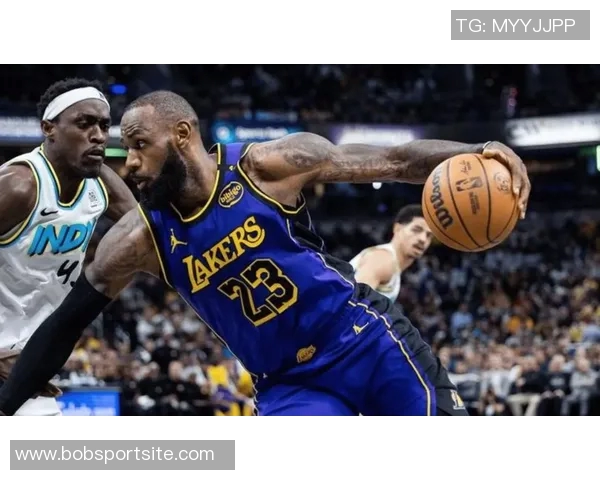 老詹赛季首秀助攻12次投射传球轻松自如能打到45岁吗 老詹赛季首秀助攻12次投射传球轻松自如能打到45岁吗